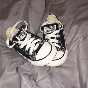 Kids converse